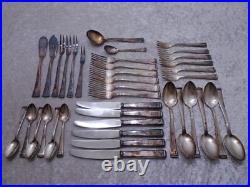 38 Pièces Art Déco Bauhaus Couverts Lot Auerhahn 90 Argenté Monogramme MB 38 Pièces Art Déco Bauhaus Couverts Lot Auerhahn 90 Argenté Monogramme MB