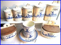 5 boites à épices Art Déco en céramique, décor Delft, Moulins et Bateaux bleus
