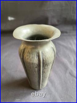 Alice & Eugène-Louis Chanal Art Deco Vase Ornemental En Étain Martelé