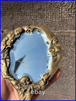 Ancien Miroir à Main de Collection Décor Pierrot et Croissant de Lune Bronze