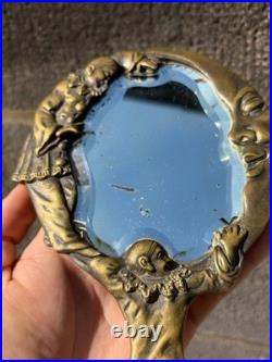 Ancien Miroir à Main de Collection Décor Pierrot et Croissant de Lune Bronze