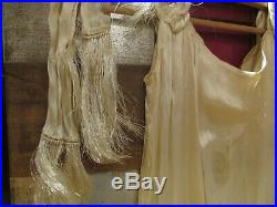 Ancienne robe de soiree en soie et paille de soie epoque 1920 art deco
