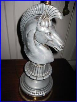 Antique Art Deco Fonte d'Aluminium Cheval Tête Sculpture Lampe de table laiton base c1920