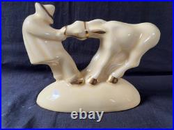 Art Déco Céramique Figurine Fabriqué Par Augier Réticents Donkey. Signé Le