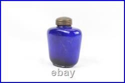 Art Déco Era Cobalt Bleu Verre Encrier Distinctif Rouillé Laiton De Collection Art Déco Era Cobalt Bleu Verre Encrier Distinctif Rouillé Laiton De Collection