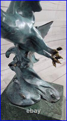 Art Déco Fonte de Collection Falcon Aigle Bronze Sculpture Marbre Base Figurine Art Déco Fonte de Collection Falcon Aigle Bronze Sculpture Marbre Base Figurine