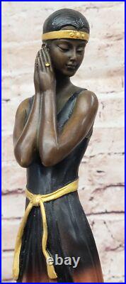 Art Déco / Nouveau Spéciale Patine Sexy Fille de Collection Bronze Statue