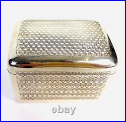 BOITE EN METAL ARGENTÉ PARFAIT ETAT ART DECO 11 cm x 7 x 7 cm