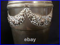 Beau Paire De Art Déco Cuivre Église Vases. Marquée Bas Avec Double U