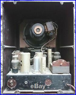 Belle radio TSF art déco Monopole C157 des années 1936 en bakélite