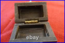 Boite a pilules ancienne en corne et pierres dures art deco 1930