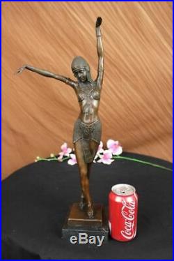 Bronze Sculpture Art Déco Dancer Statue, Signé D. H. Fonte Figurine