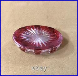 CRISTALLERIES DE NANCY rare boite à poudre ART DECO cristal taillé doublé rouge