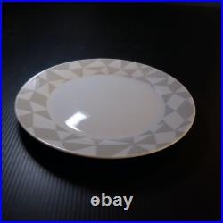 Céramique porcelaine assiette plate Chris G collection art déco France N6799 Céramique porcelaine assiette plate Chris G collection art déco France N6799