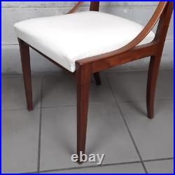 Chaise En Bois Et En Cuir Blanc Rembourrée Art Déco Collection Vintage Années 50 Chaise En Bois Et En Cuir Blanc Rembourrée Art Déco Collection Vintage Années 50