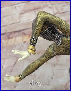 Chiparus Cabaret Style Bronze Danseuse Statue Élégant Art Déco Collection Chiparus Cabaret Style Bronze Danseuse Statue Élégant Art Déco Collection