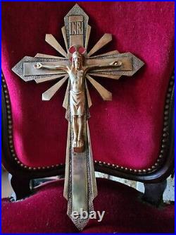 Crucifix art deco