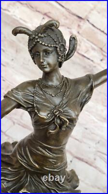 Élégance Détail Art Déco Bronze Par CL. J R Colinet Statue De Collection