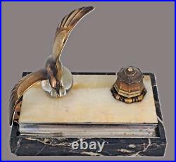 Encrier Art Déco en marbre et bronze Mouette sur boule verre 1930