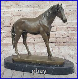 Grand Art Déco Fonte de Collection Arabe Racing Cheval Bronze Sculpture Figure