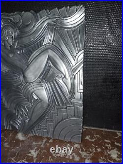 Grand Bas-relief Art déco Folies bergère argent d'après Maurice Picaud Grand Bas-relief Art déco Folies bergère argent d'après Maurice Picaud