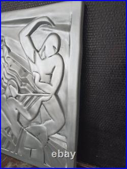 Grand Bas-relief Art déco la danse d'après frères Martel 39x49cm aspect Argent Grand Bas-relief Art déco la danse d'après frères Martel 39x49cm aspect Argent