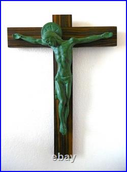 HARTMANN, ART DECO, CHRIST BRONZE VERT ANTIQUE, CROIX MACASSAR-SIGNE, circa 1935