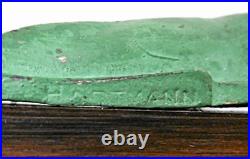 HARTMANN, ART DECO, CHRIST BRONZE VERT ANTIQUE, CROIX MACASSAR-SIGNE, circa 1935