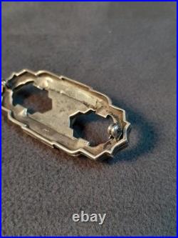 J-4493 Broche Art Déco En Argent Avec Pierres Et Perle, XXe Siècle