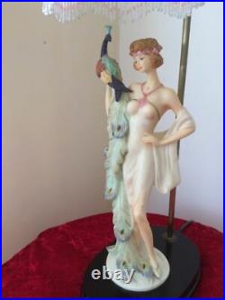 Juliana Collection Style Art Déco Figurine Lampe de table avec frange abat-jour