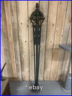 Lampadaire Art Deco Design Moderniste 1940 Pied de Lampe Ferronnerie Ancienne Lampadaire Art Deco Design Moderniste 1940 Pied de Lampe Ferronnerie Ancienne