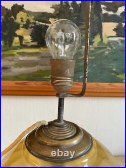Lampe De Table Art Déco En Verre Avec Taille Facettée 2 Flammes Vers 1930
