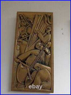 Lot 2 Bas-relief Art déco'L'orchestre et la dansed'après les frères Martel Lot 2 Bas-relief Art déco'L'orchestre et la dansed'après les frères Martel