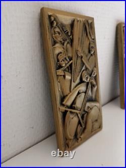 Lot 2 Bas-relief Art déco'L'orchestre et la dansed'après les frères Martel Lot 2 Bas-relief Art déco'L'orchestre et la dansed'après les frères Martel