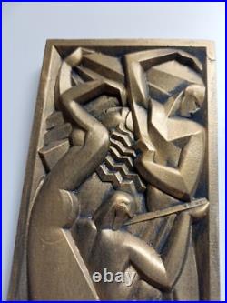Lot 2 Bas-relief Art déco'L'orchestre et la dansed'après les frères Martel Lot 2 Bas-relief Art déco'L'orchestre et la dansed'après les frères Martel