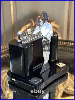 M. I. Austria distributeur à cigarettes Bartender barman Black Americana Art déco