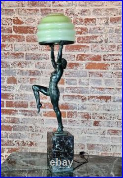 Max Le Verrier -nude Femelle Tenant Verre Dome-Art Déco Vintage Table Lampe