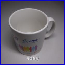 N23.194 tasse mug porcelaine blanc ERDF 2015 Ile France Est art déco collection N23.194 tasse mug porcelaine blanc ERDF 2015 Ile France Est art déco collection