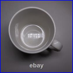 N23.194 tasse mug porcelaine blanc ERDF 2015 Ile France Est art déco collection N23.194 tasse mug porcelaine blanc ERDF 2015 Ile France Est art déco collection