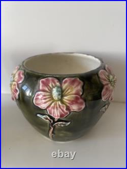 Paire de Petit cache pot en barbotine motif fleurs Art Nouveau Collection Déco