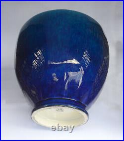 Paul Millet à Sèvres Beau et Grand Vase Bleu en porcelaine Collection. Art Déco