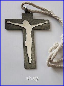 Pendentif Christ Metal Jean Despres 1889-1990 Religion-christianisme- Art Deco