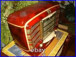 RADIO ancienne rare Zvezda-54. ART DECO tsf