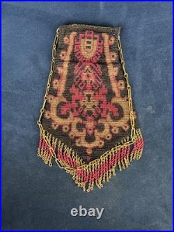 Sac de soirée Art Déco 1920 perles verre bakélite décorée miroir intérieur