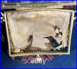 Sac de soirée Art Déco 1920 perles verre bakélite décorée miroir intérieur