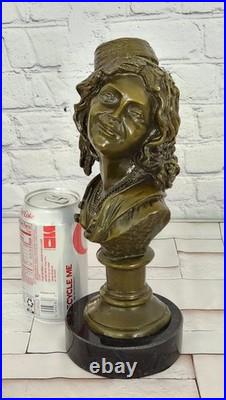 Sculpture Buste Bronze Signé M. Lopez Dame Souriante Art Déco Collection