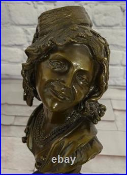 Sculpture Buste Bronze Signé M. Lopez Dame Souriante Art Déco Collection