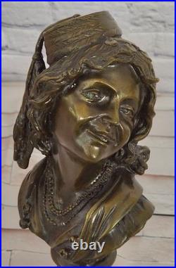 Sculpture Buste Bronze Signé M. Lopez Dame Souriante Art Déco Collection