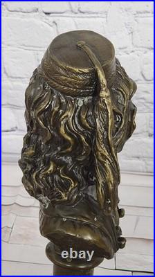 Sculpture Buste Bronze Signé M. Lopez Dame Souriante Art Déco Collection