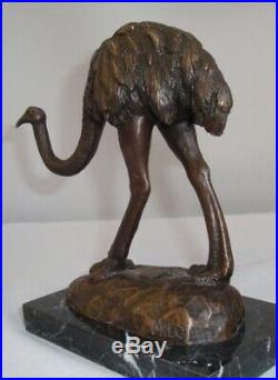 Statue Autruche Oiseau Animalier Style Art Deco Bronze massif Signe